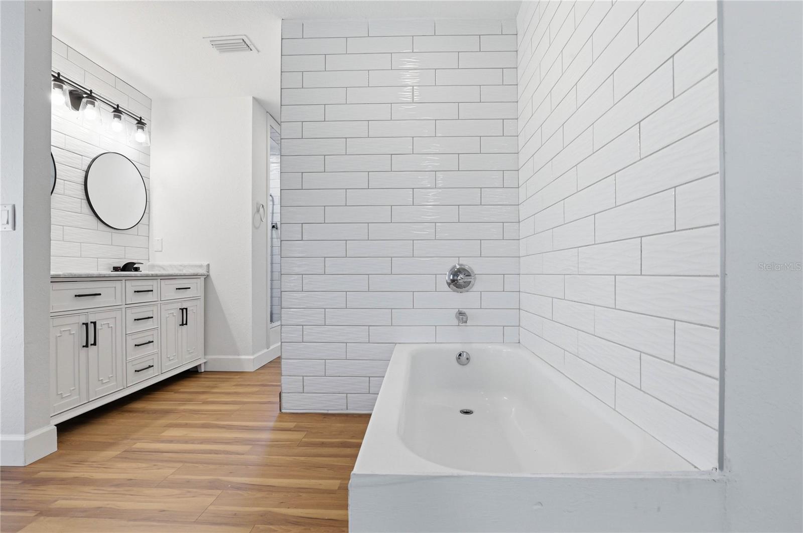 Image 57 of 98 For 403 Wendel Avenue