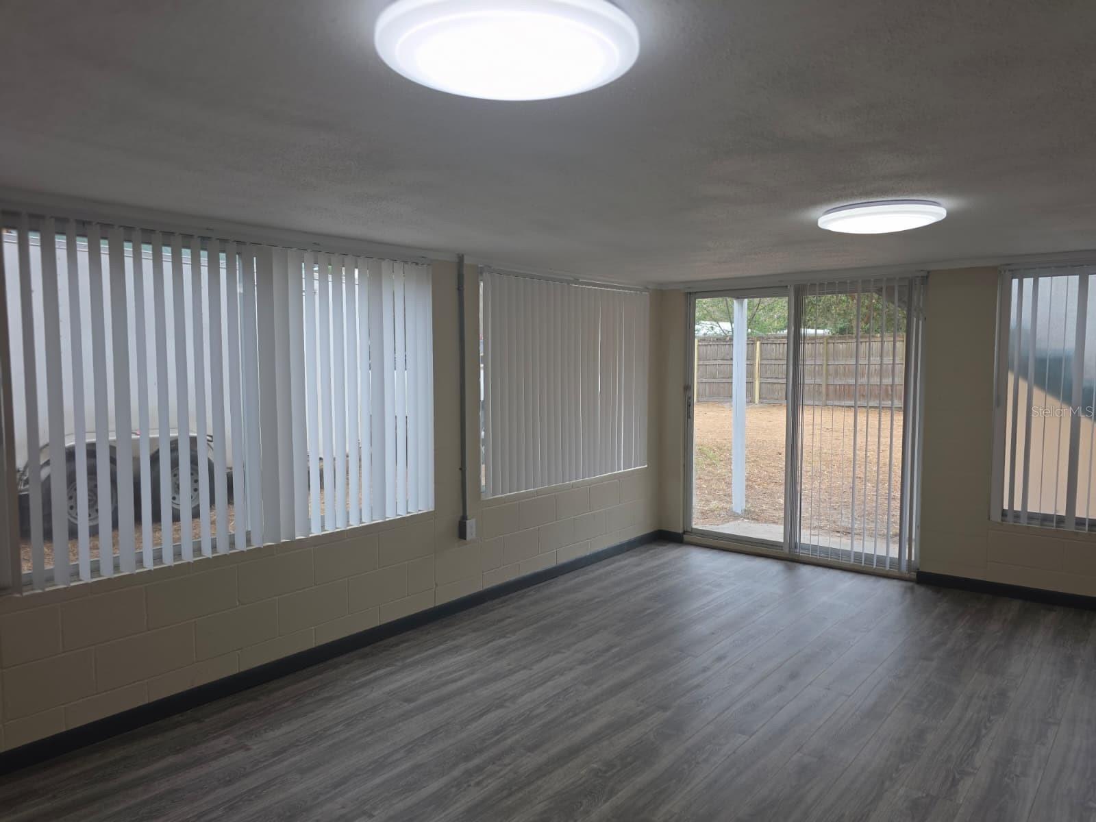 Image 12 of 46 For 710 11th Avenue