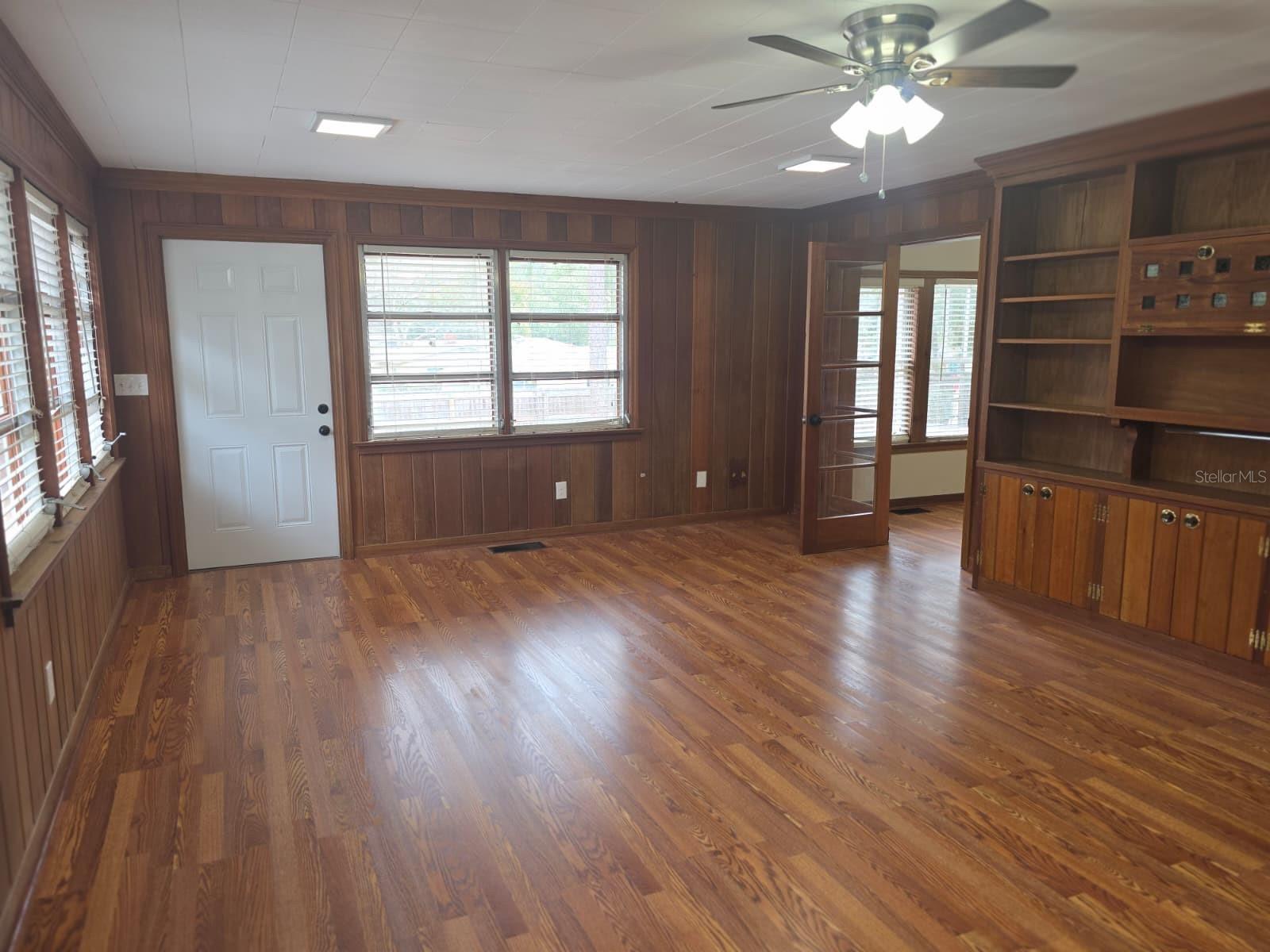 Image 18 of 46 For 710 11th Avenue