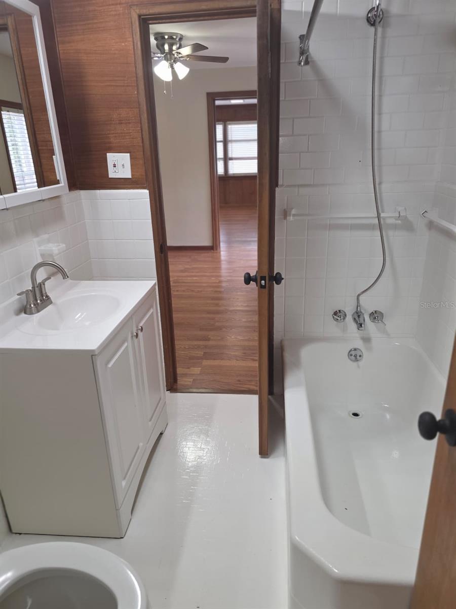 Image 40 of 46 For 710 11th Avenue