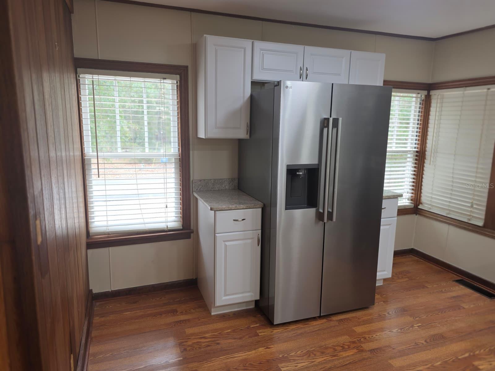 Image 9 of 46 For 710 11th Avenue