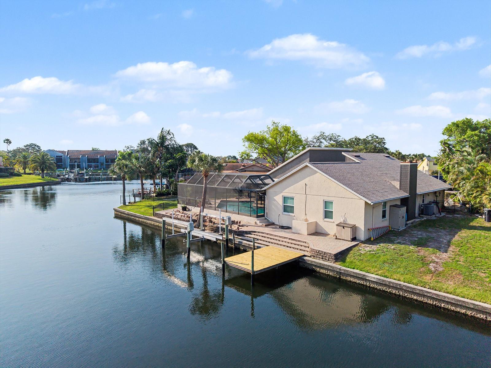 Details for 6314 Newtown Circle 14 A2, TAMPA, FL 33615