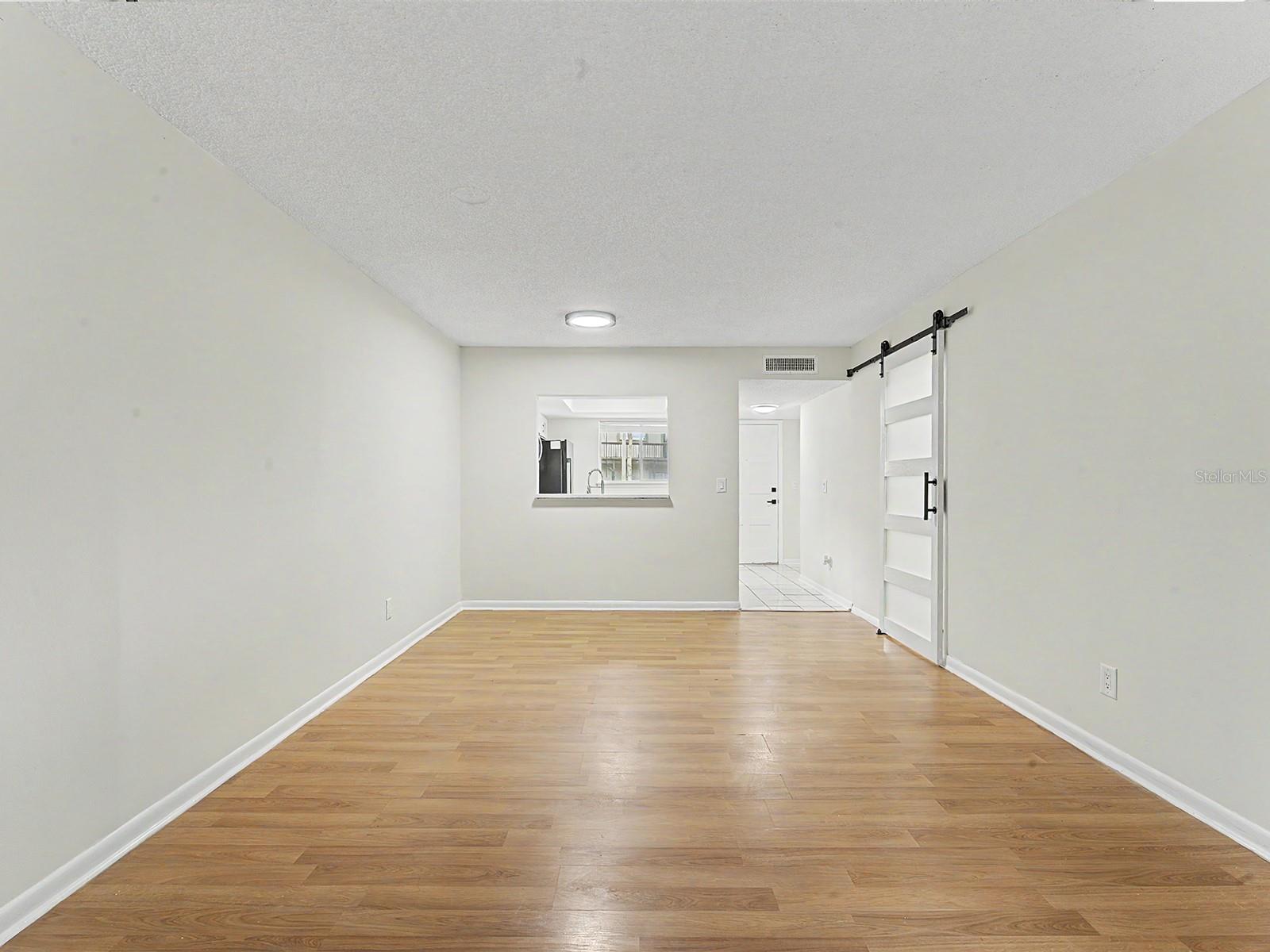 Image 4 of 7 For 6314 Newtown Circle 14 A2