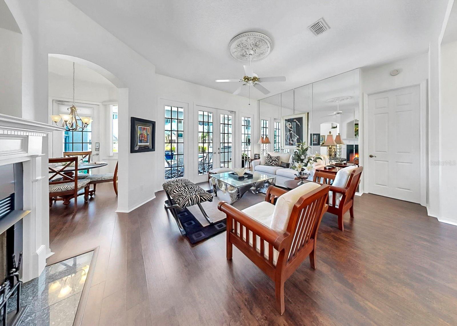 Image 29 of 87 For 2328 Platinum Drive