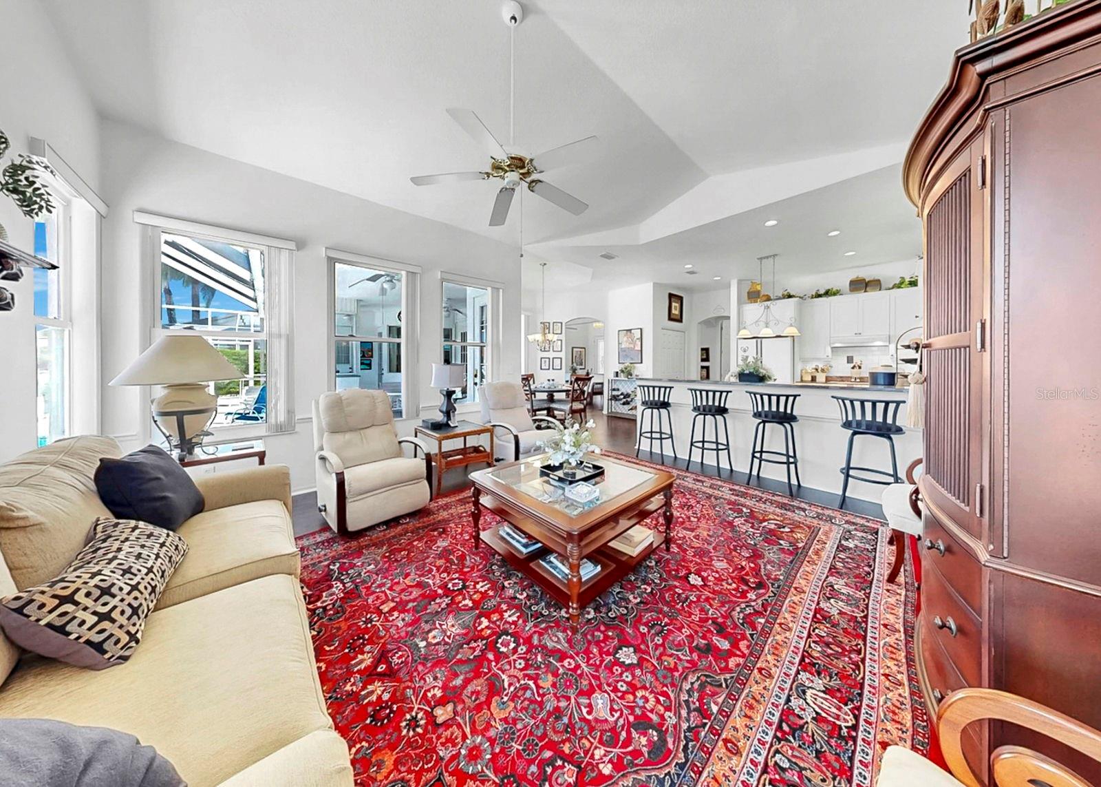 Image 9 of 87 For 2328 Platinum Drive