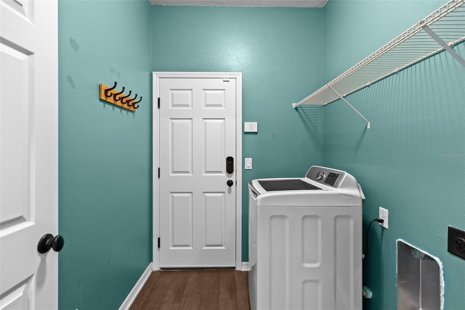 Image 13 of 46 For 1099 Multiflora Loop