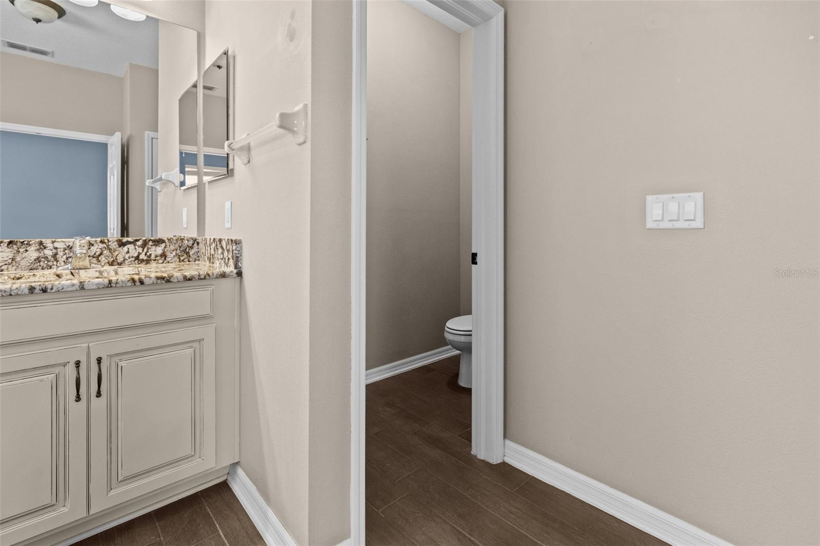 Image 24 of 46 For 1099 Multiflora Loop