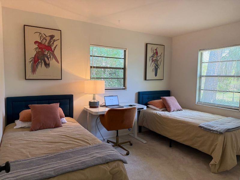 Image 13 of 35 For 1909 Deancroft Road