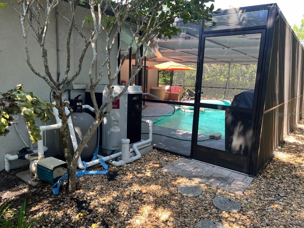 Image 28 of 35 For 1909 Deancroft Road