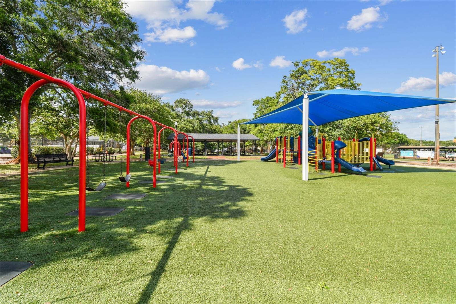 Image 25 of 28 For 321 11th Ave S