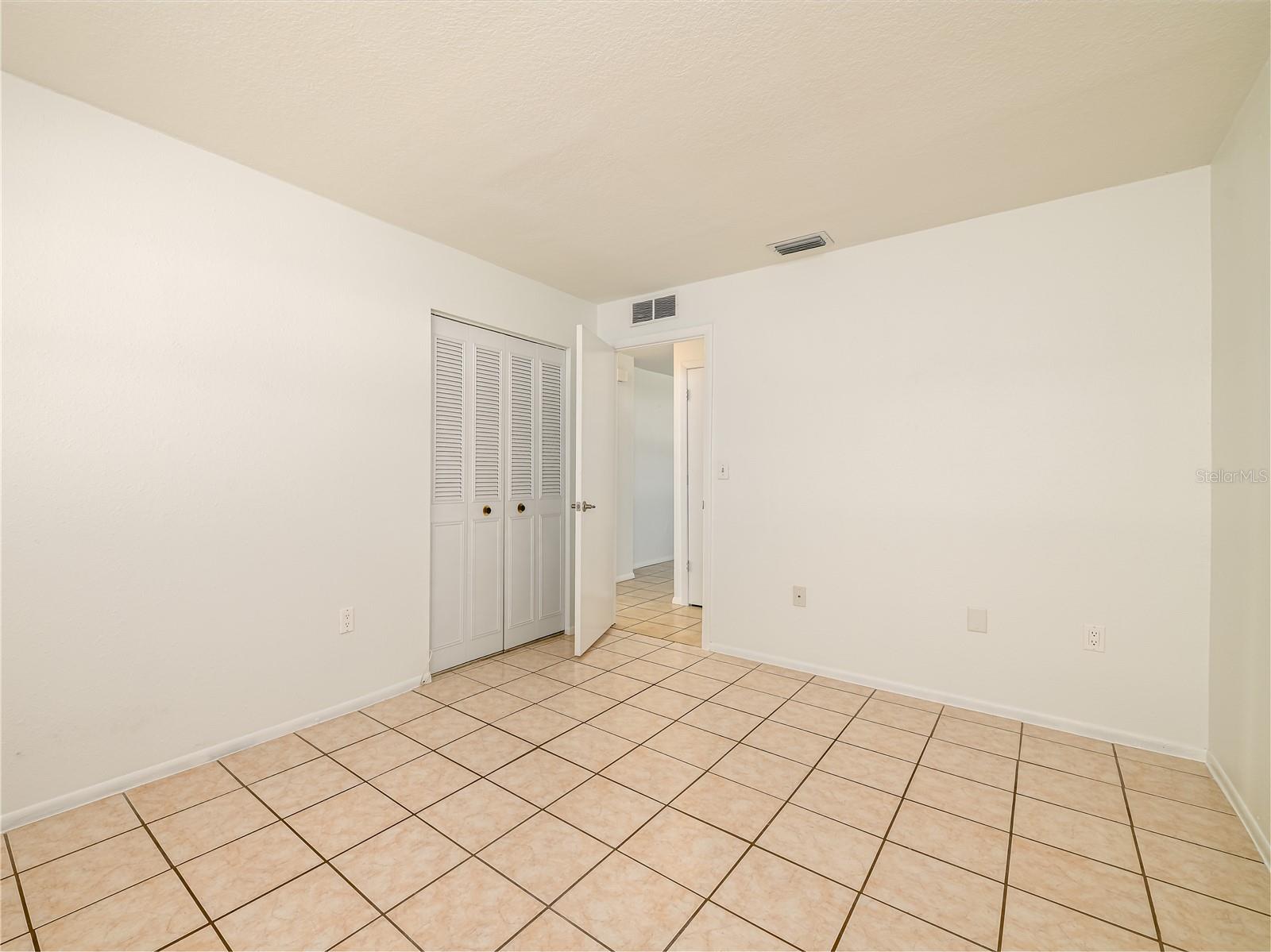 Image 15 of 30 For 11422 Wheeling Drive