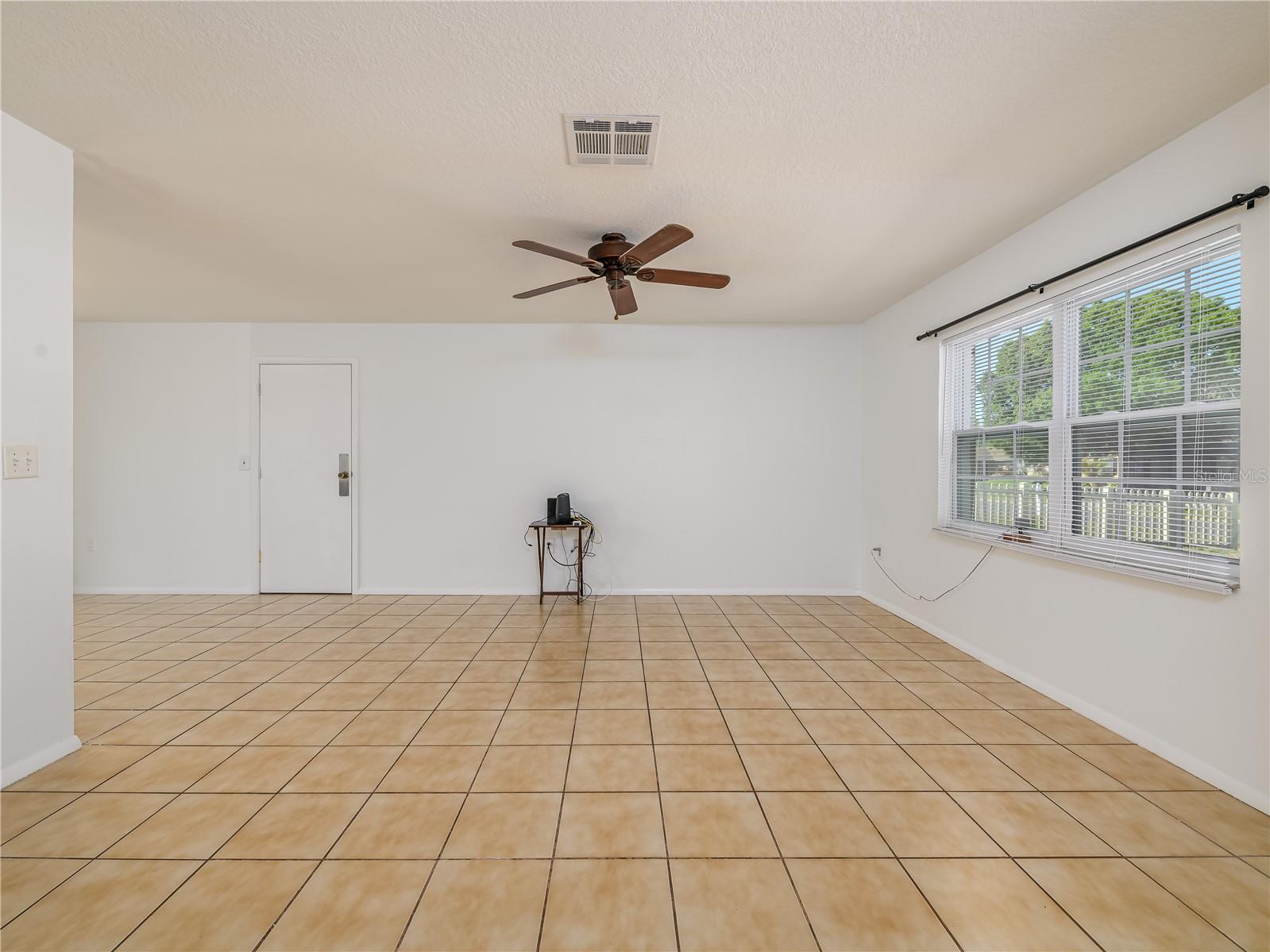 Image 5 of 30 For 11422 Wheeling Drive