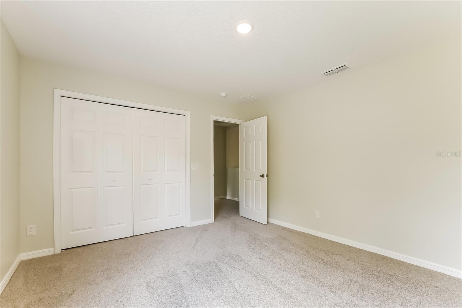 Image 15 of 20 For 2560 Bullion Loop