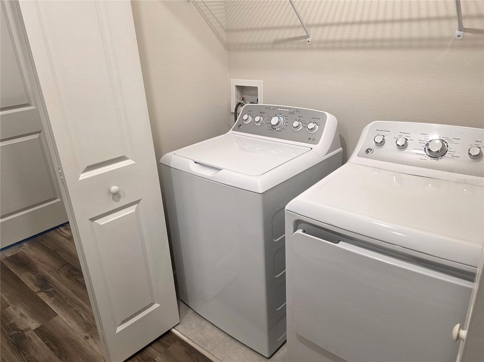 Image 7 of 16 For 2945 Rambler Ivy Loop