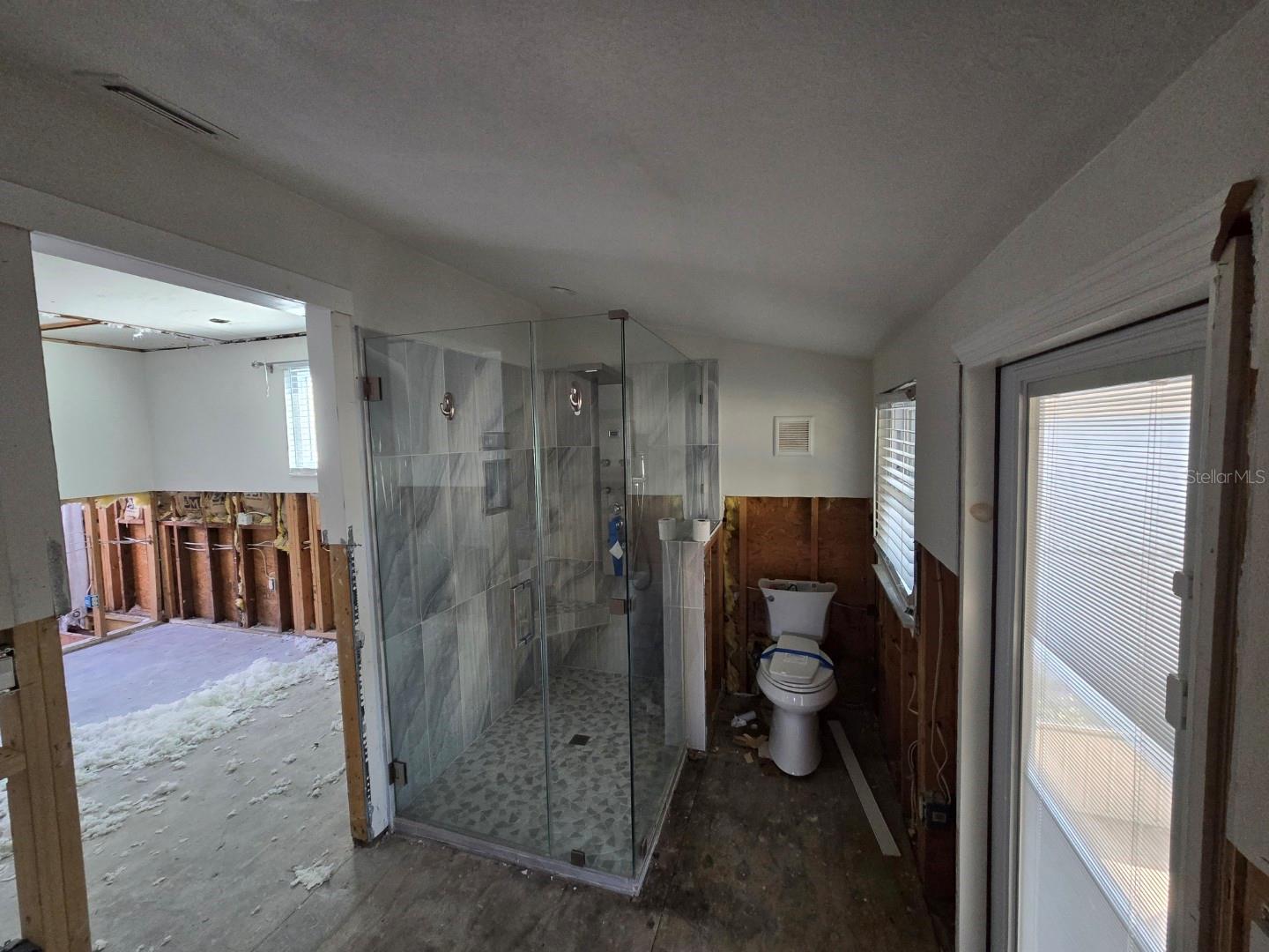 Image 18 of 27 For 3503 Shell Point Road