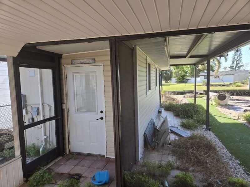 Image 20 of 27 For 3503 Shell Point Road