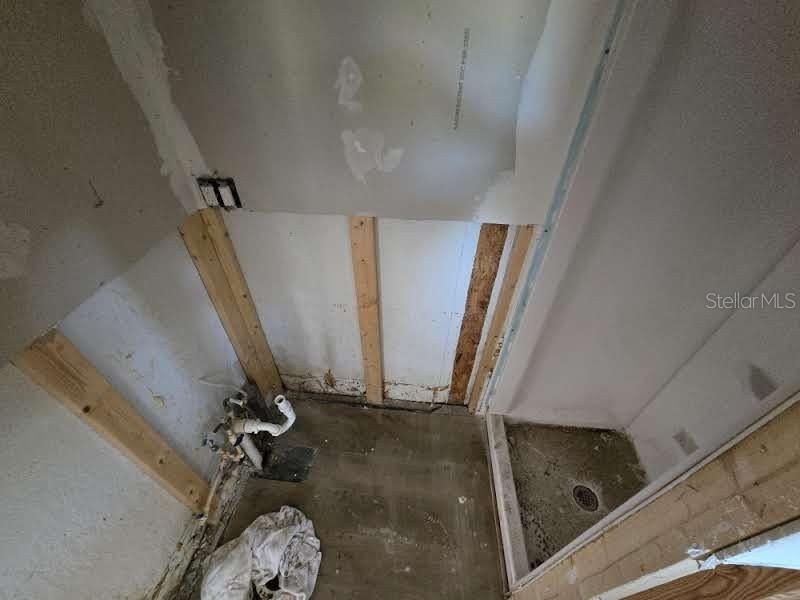 Image 22 of 27 For 3503 Shell Point Road