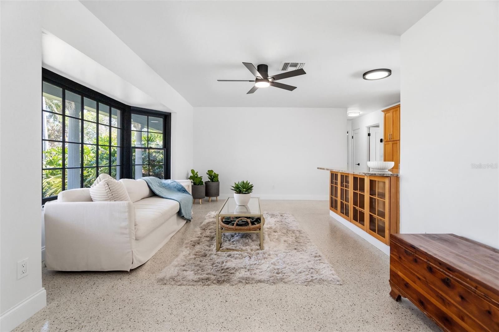 Image 11 of 27 For 11900 7th Street E