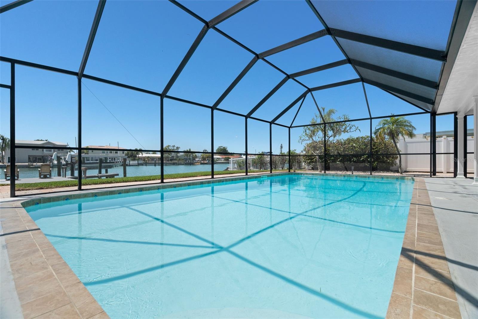 Image 4 of 27 For 11900 7th Street E