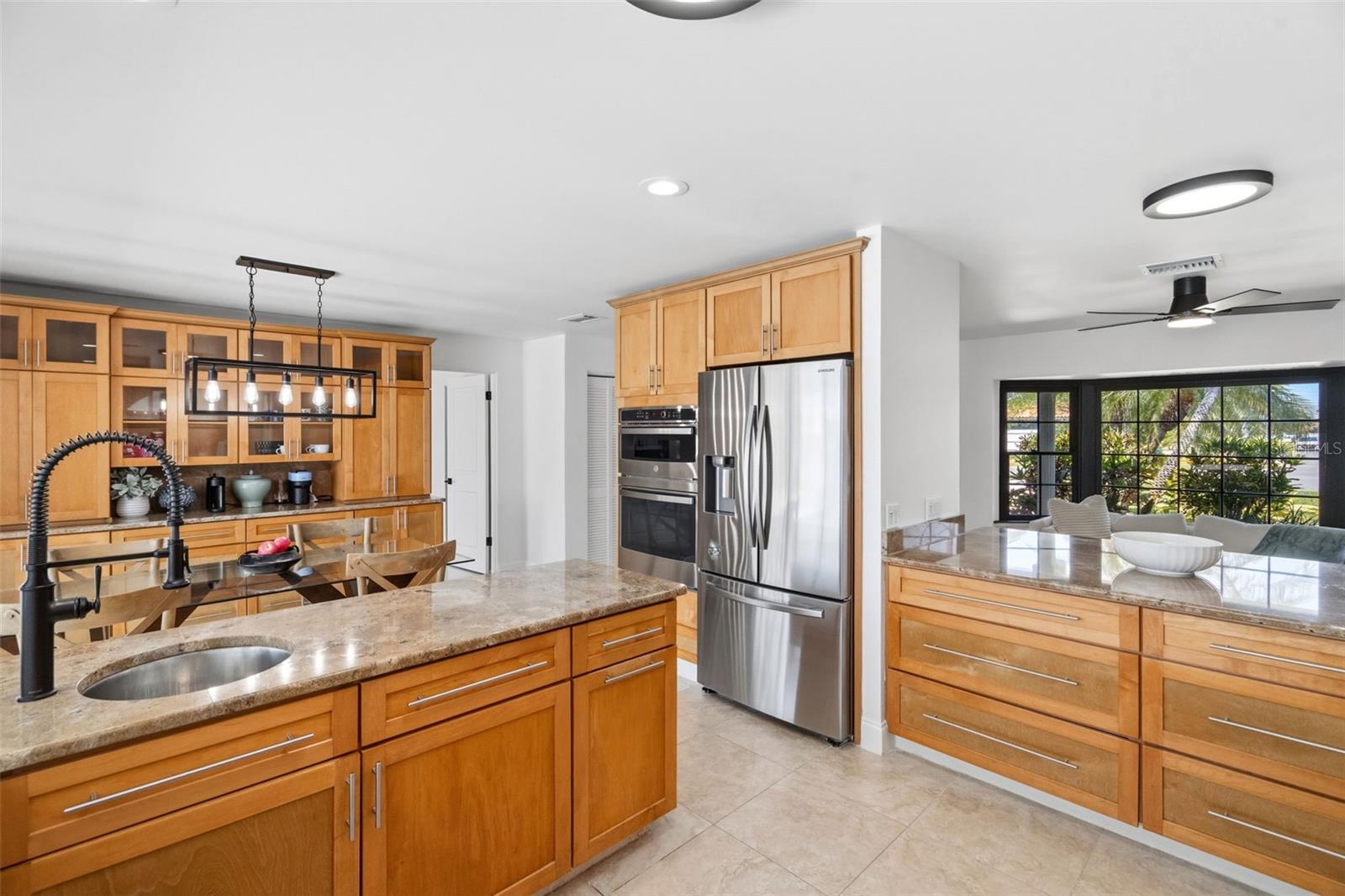 Image 9 of 27 For 11900 7th Street E