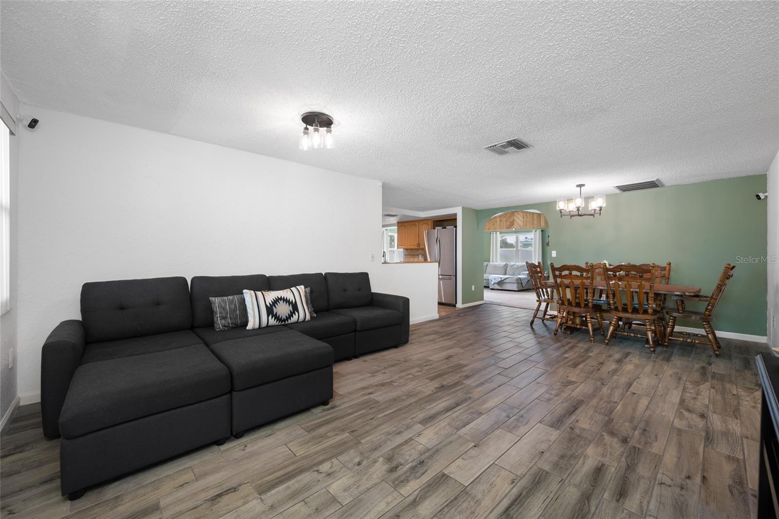 Image 13 of 58 For 5130 Victoria Lane