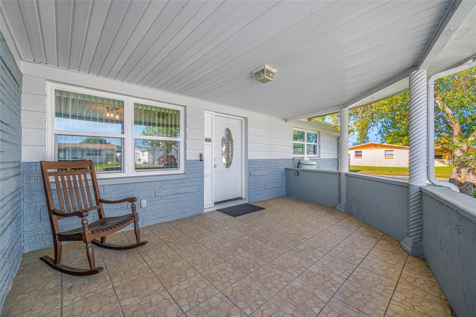 Image 3 of 58 For 5130 Victoria Lane