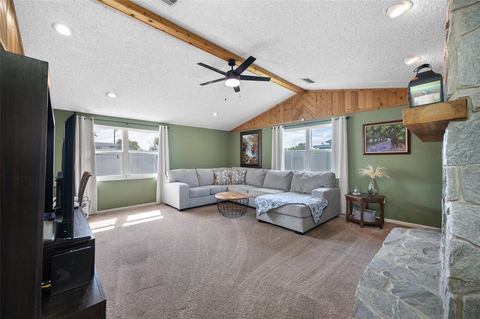 Image 7 of 58 For 5130 Victoria Lane