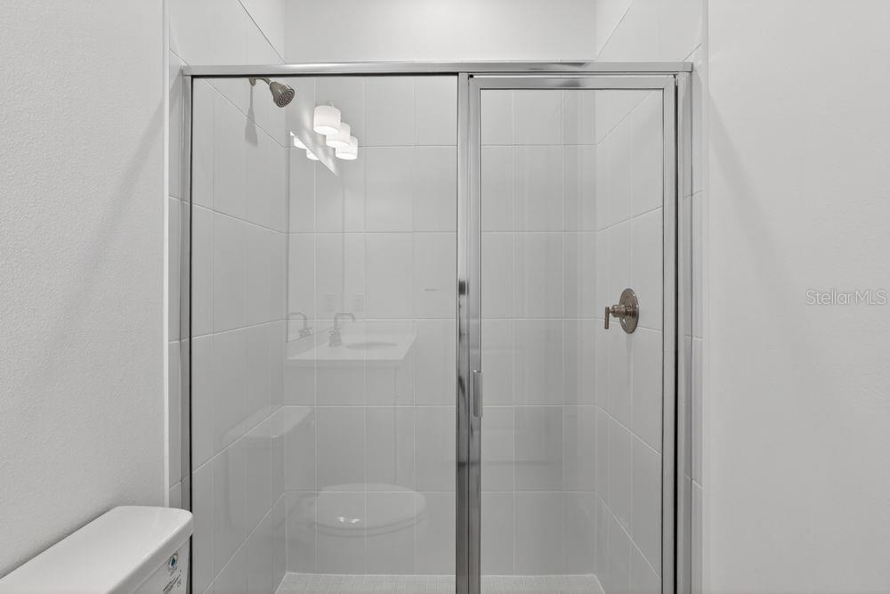 Image 14 of 41 For 35090 Emberview Drive