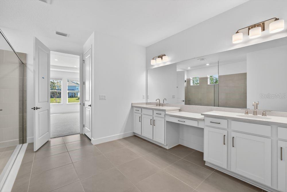 Image 15 of 41 For 35090 Emberview Drive