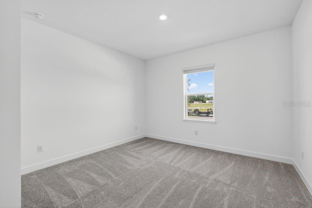 Image 17 of 41 For 35090 Emberview Drive