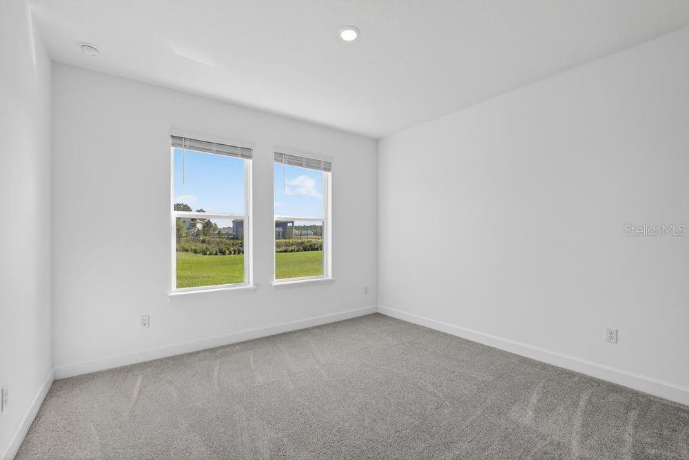 Image 18 of 41 For 35090 Emberview Drive