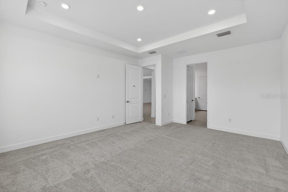 Image 26 of 41 For 35090 Emberview Drive