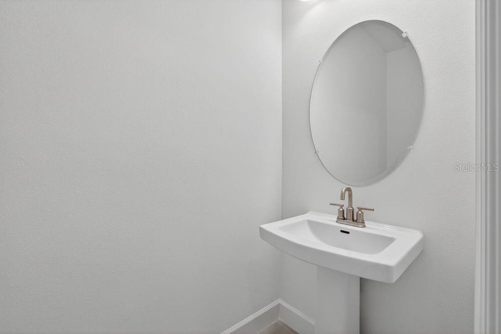 Image 5 of 41 For 35090 Emberview Drive