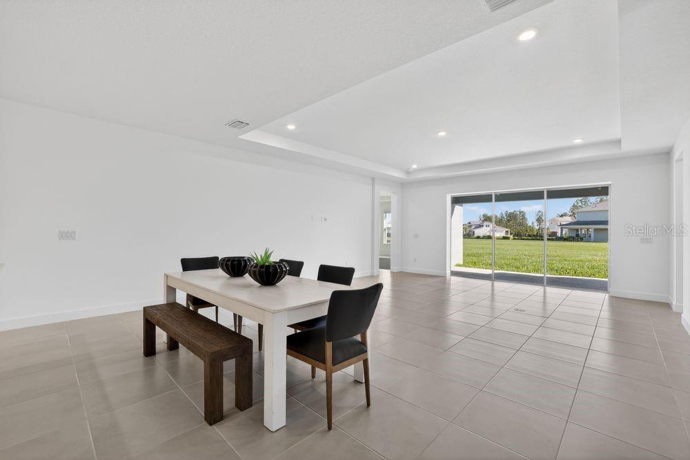 Image 7 of 41 For 35090 Emberview Drive