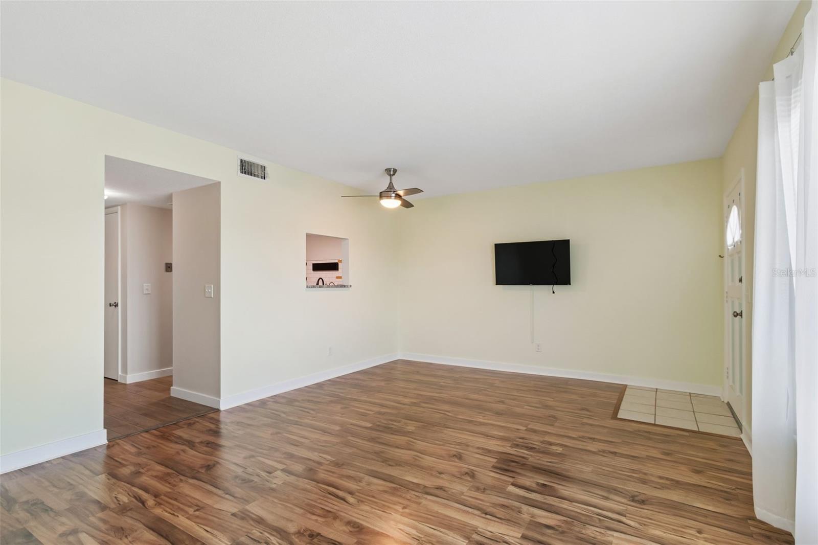 Image 10 of 57 For 2043 Denmark Street 61