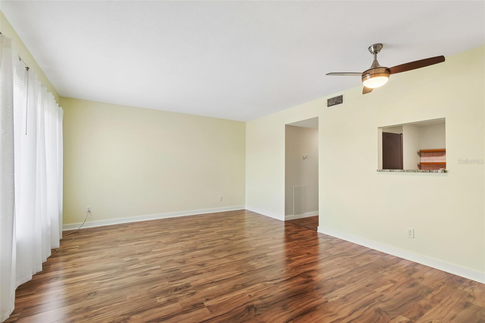 Image 12 of 57 For 2043 Denmark Street 61