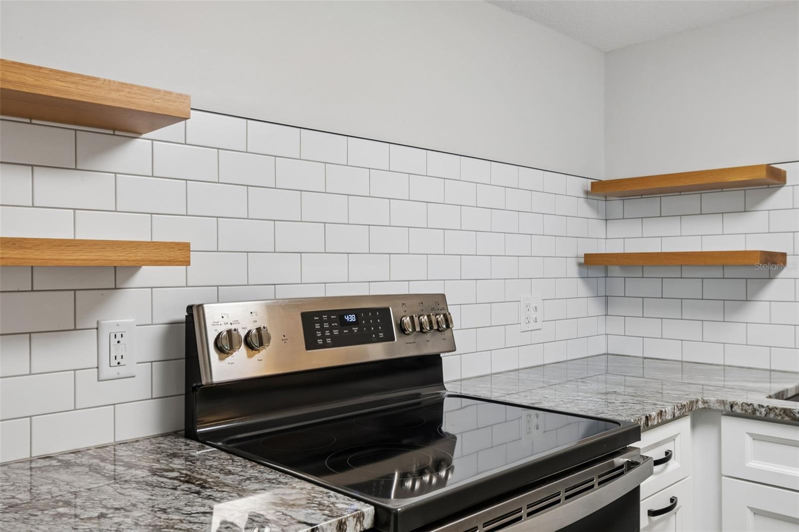 Image 16 of 57 For 2043 Denmark Street 61