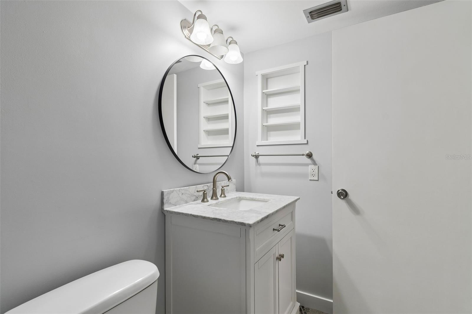 Image 18 of 57 For 2043 Denmark Street 61