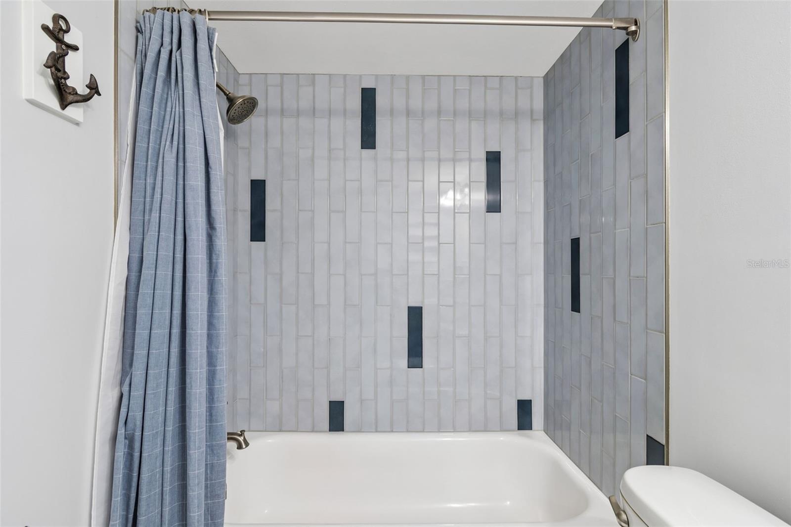 Image 19 of 57 For 2043 Denmark Street 61