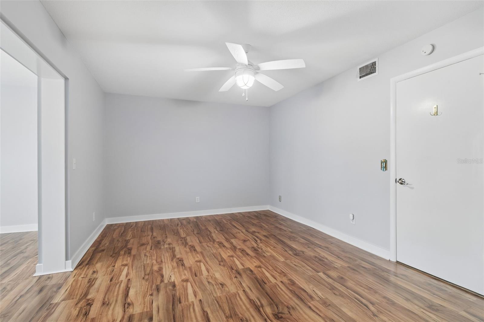 Image 23 of 57 For 2043 Denmark Street 61