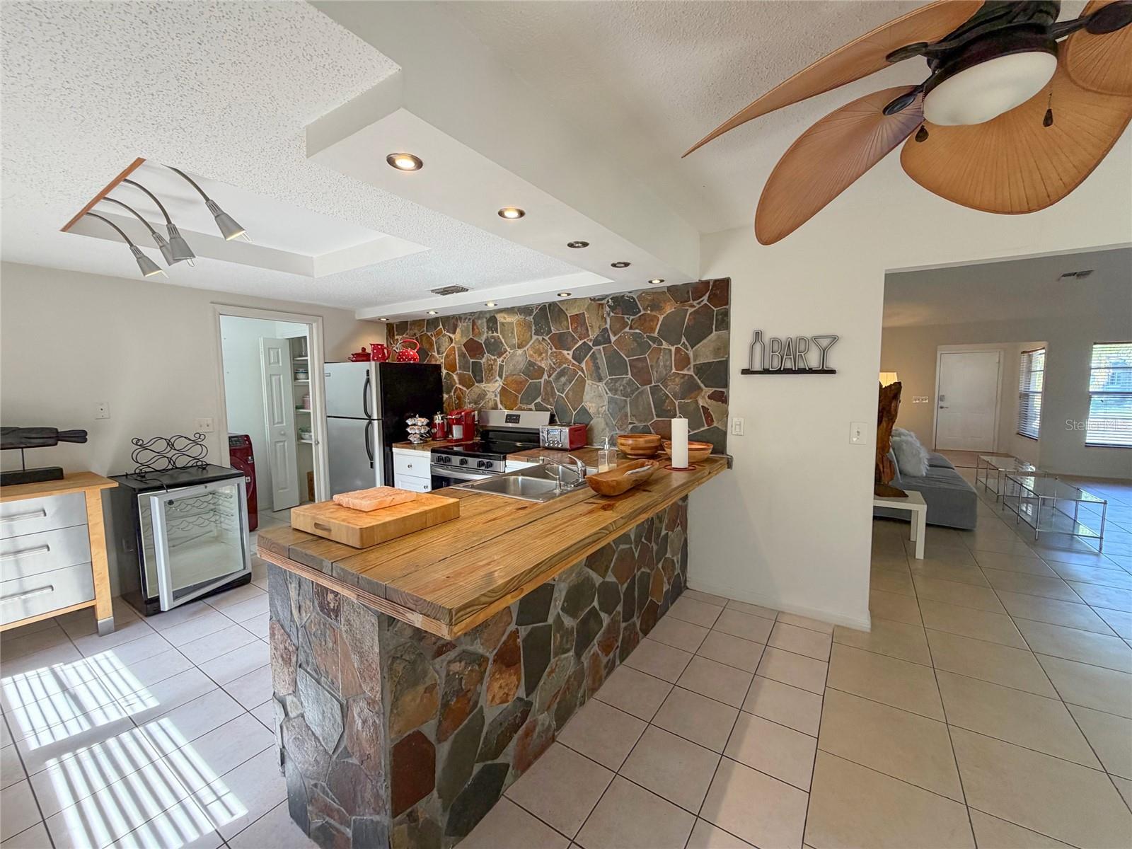 Image 12 of 69 For 13304 Wagner Drive