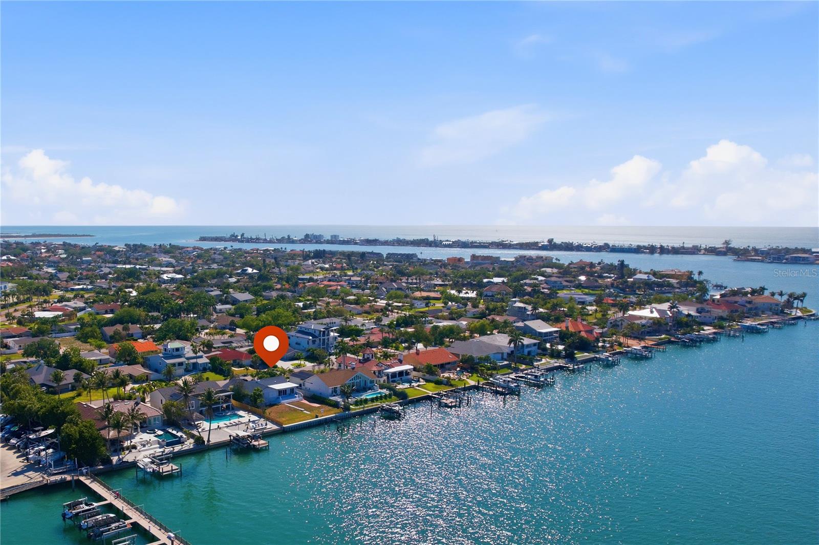 Image 4 of 5 For 155 1st Street W
