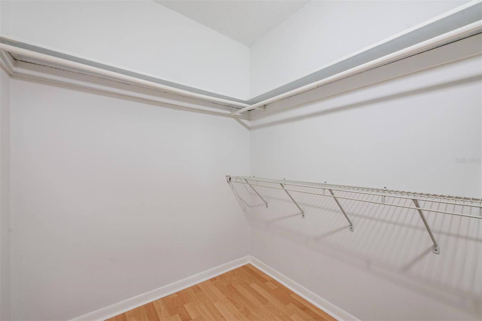 Image 17 of 27 For 120 Church Avenue 206