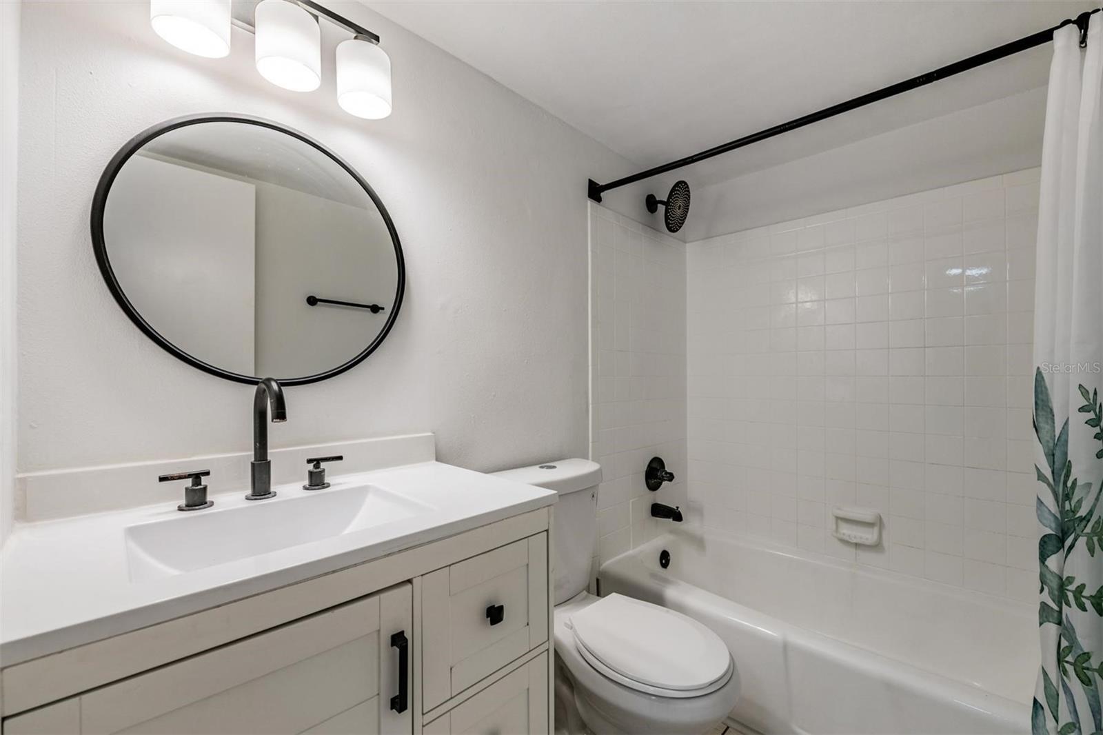 Image 18 of 27 For 120 Church Avenue 206