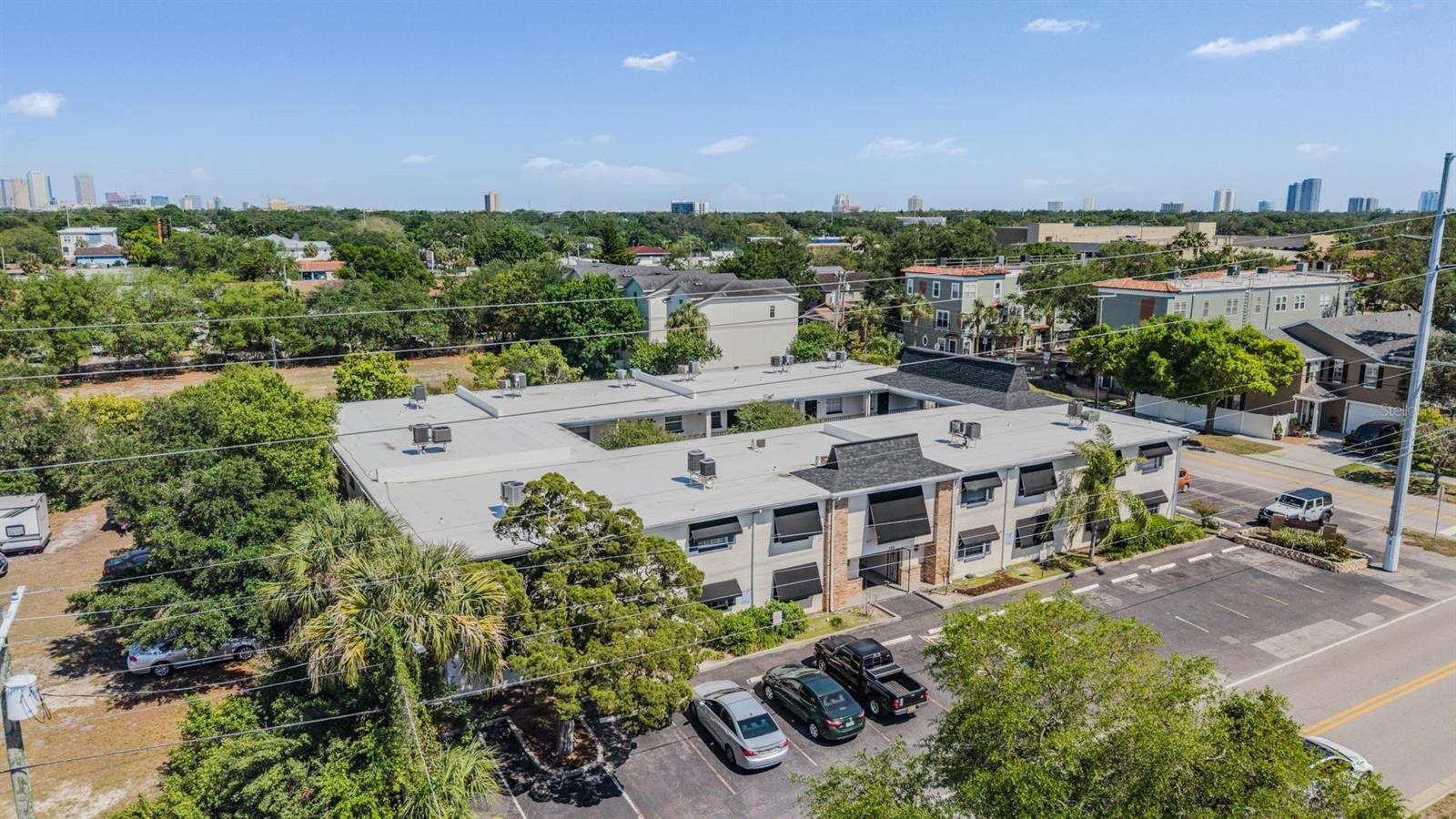 Image 26 of 27 For 120 Church Avenue 206