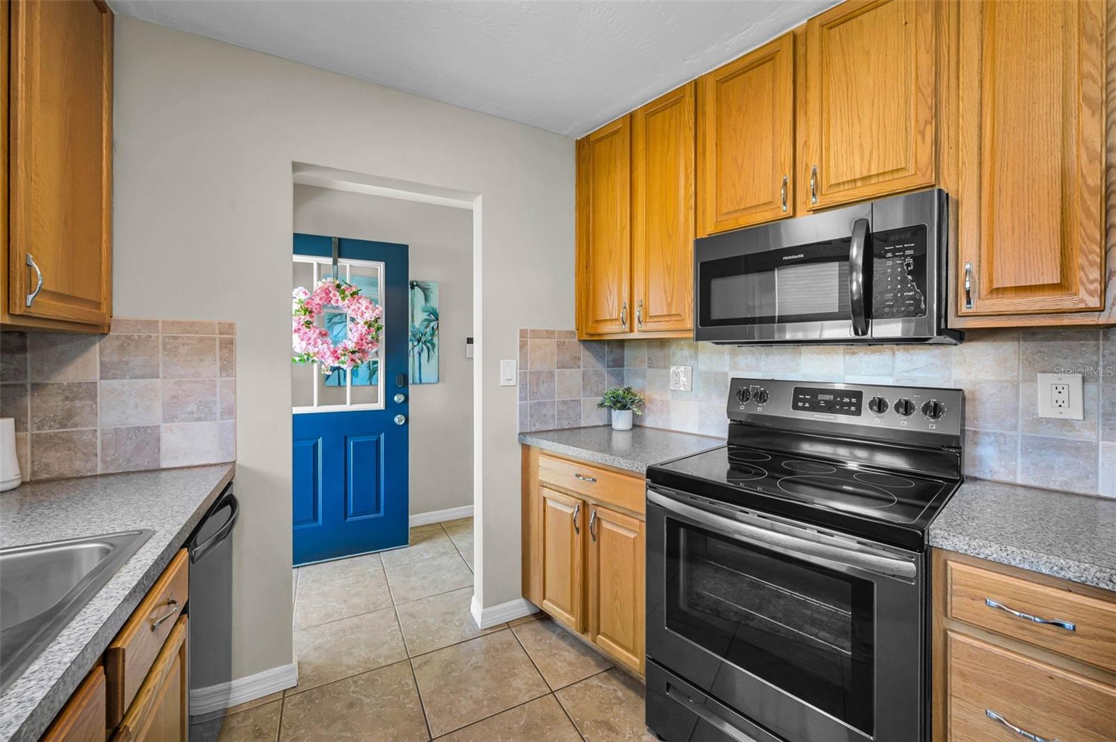 Image 16 of 58 For 29752 69th Way N