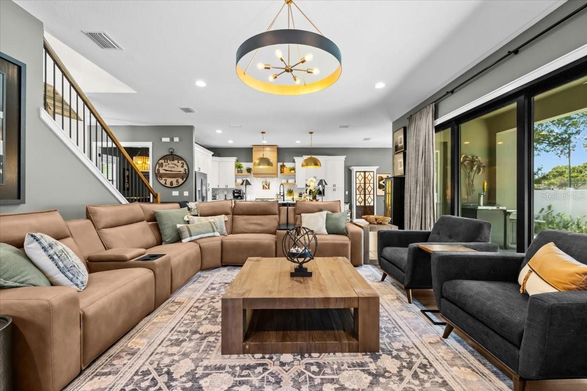 Image 16 of 44 For 3804 Darwin Avenue