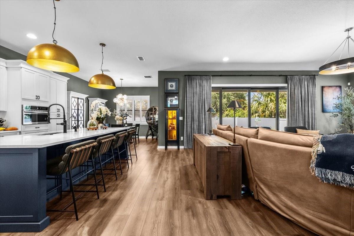 Image 5 of 44 For 3804 Darwin Avenue