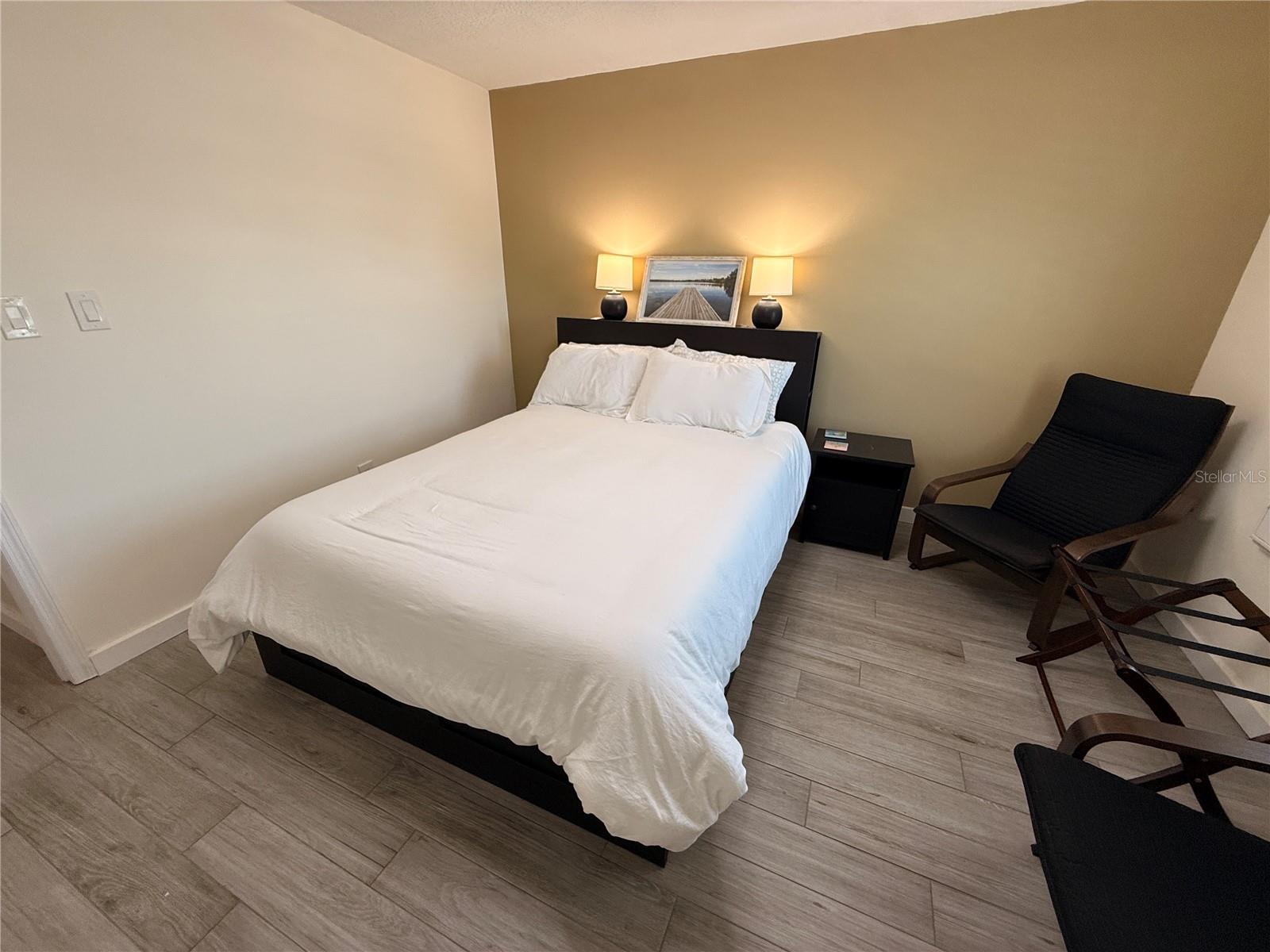 Image 16 of 38 For 4942 Coquina Key Drive Se