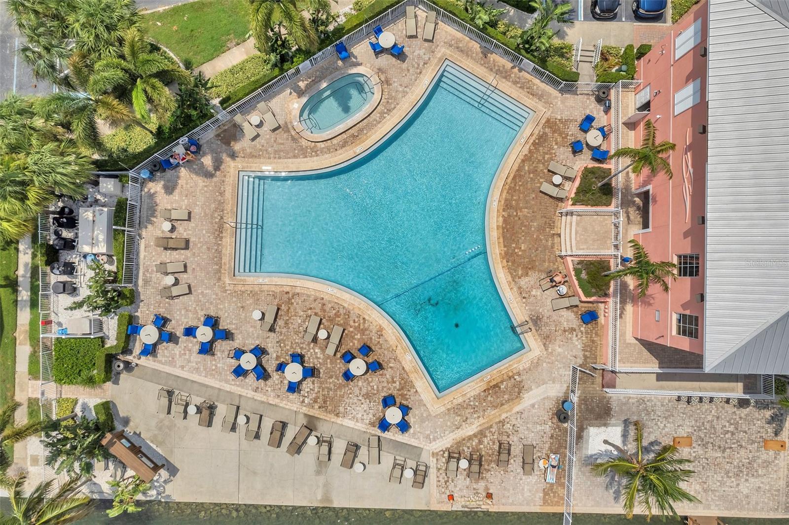 Image 36 of 38 For 4942 Coquina Key Drive Se